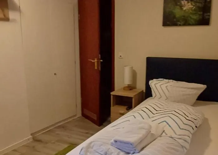 Am Lieserpfad ゲストハウス マンダーシャイト