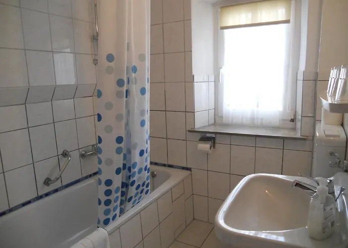 Am Lieserpfad ゲストハウス マンダーシャイト